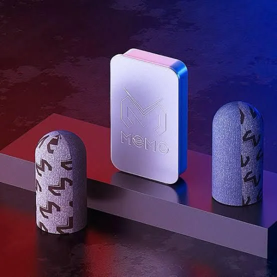 MEMO FS02 1 Pair Mobile Game Gloves for PUBG Breathable Finger Sleeve Sweatproof Fingertips Anti-slip Silver Fiber Gaming Cover