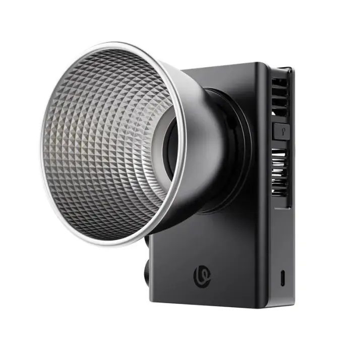 Ulanzi C01 100W Bi-Color COB LED Light with Condenser Lens Ulanzi C01 100W Bi-Color COB LED Light with Condenser Lens