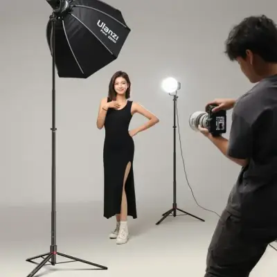 Ulanzi AT-05 2M Heavy Duty Foldable Light Stand - 4